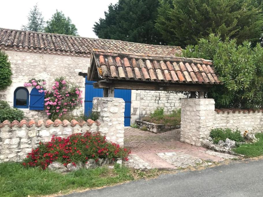 Gites De Lartigue Anthe Exterior photo